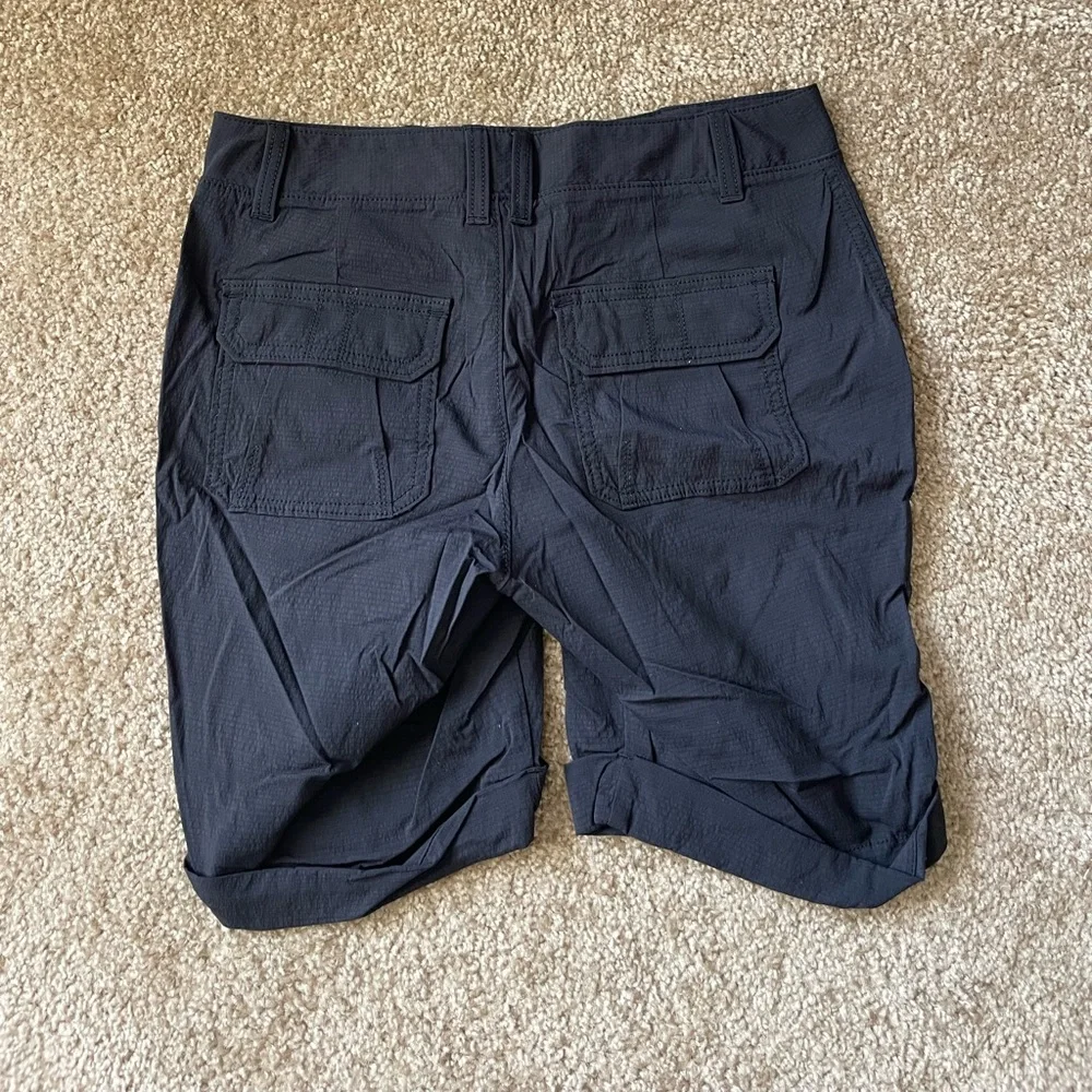 Athleta Bermuda Trekkie Shorts Hiking Black - Picture 2 of 3